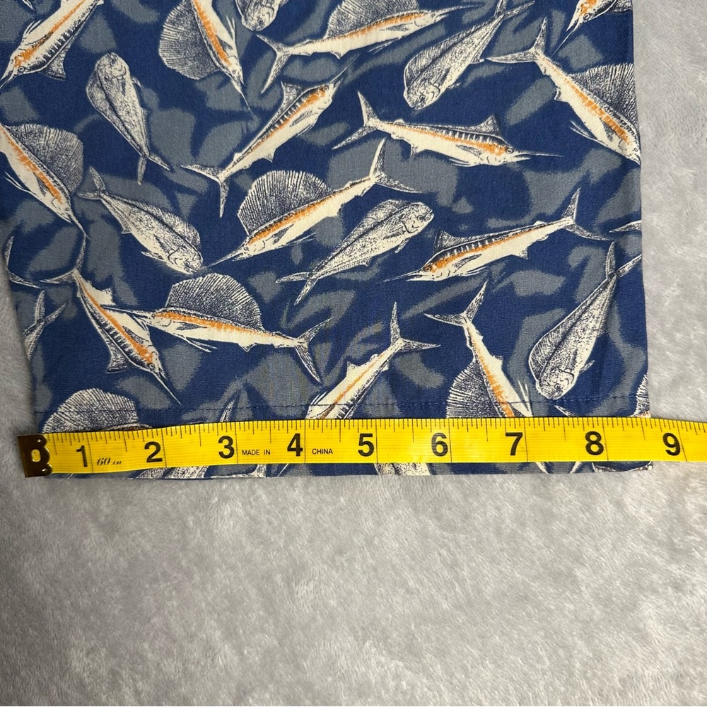 Vintage Columbia Button Down Shirt
Men’s Size XL – Fish Print – Short Sleeve - Picture 5 of 9